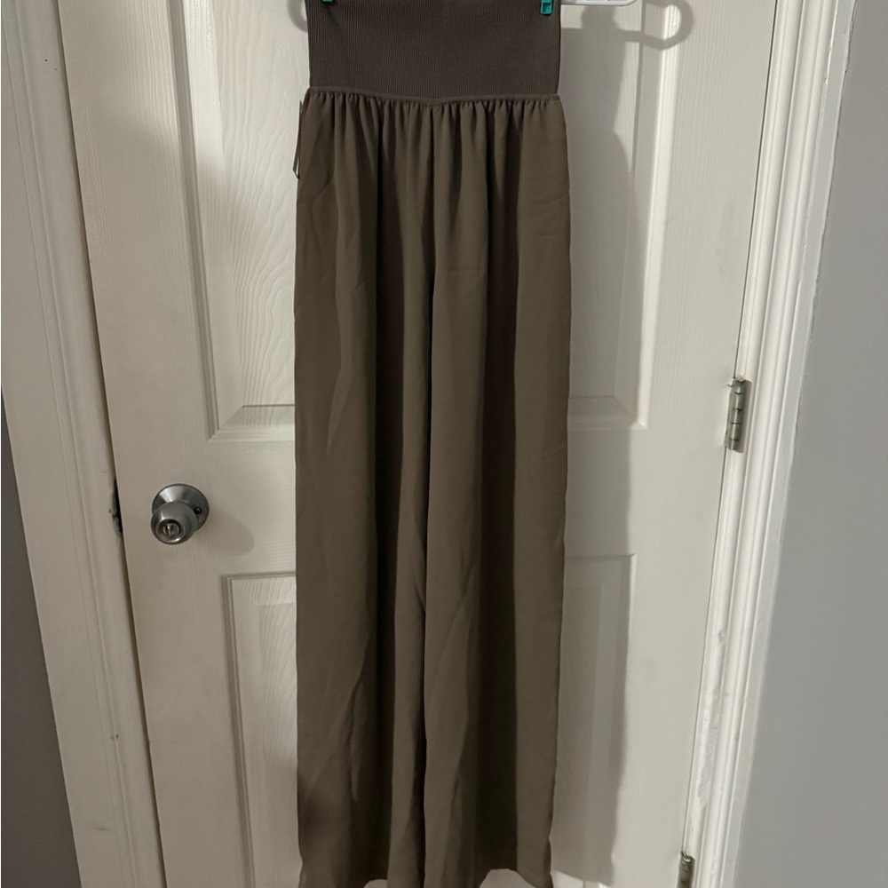 Babaton scala pants